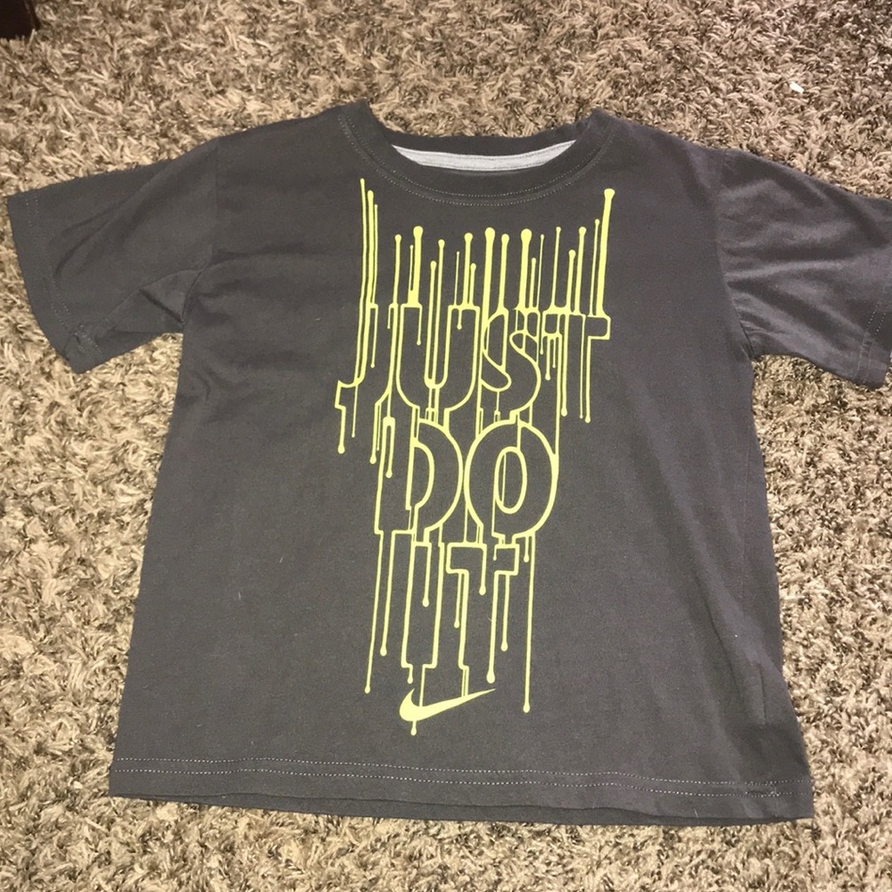 Nike Shirt